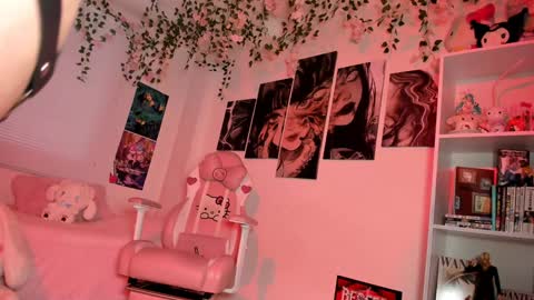 JULIANA online show from 01.31.25