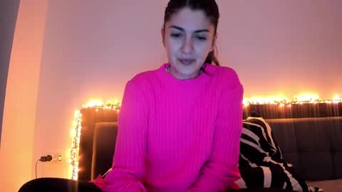 _just_a_simple_girl online show from 01.21.25