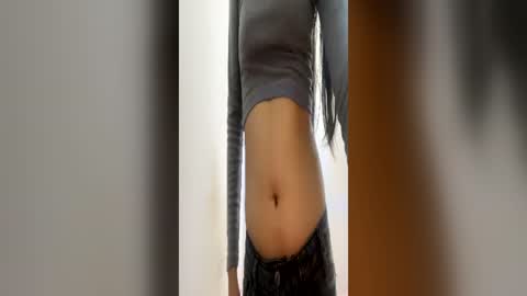 Snapshot of _justagirl chatting on 06.17.26 _justagirl online show from 06.17.26