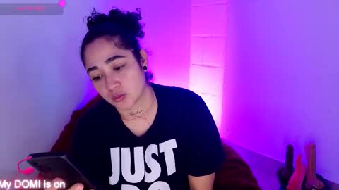 Snapshot of _kat_1 chatting on 10.07.25 online show from 10.07.25