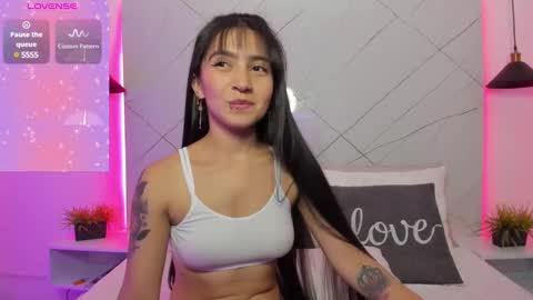 Snapshot of _kathya_mara chatting on 12.10.24 Kathya online show from 12.10.24