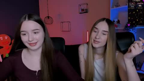 _kellykitten_ online show from 12.20.25