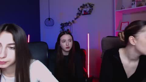 _kellykitten_ online show from 03.12.26