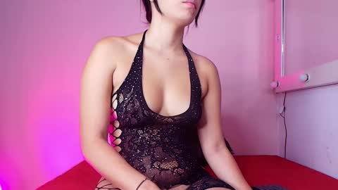 Kendall online show from 09.26.25