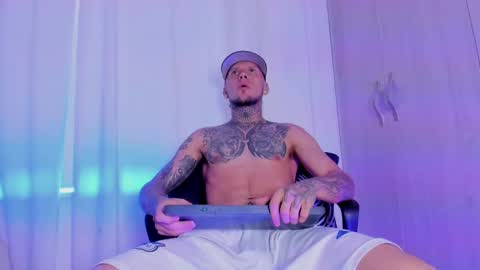    online show from 10.07.25