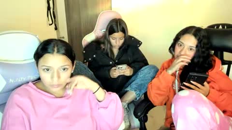 Snapshot of _khloe_sweet chatting on 10.02.25 khloe sweet online show from 10.02.25