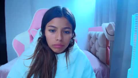 khloe sweet online show from 04.15.26