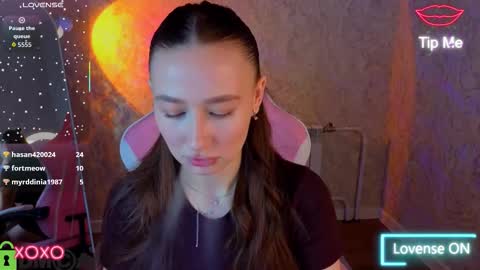 Snapshot of _kiki_angel_ chatting on 02.25.26 Kiki online show from 02.25.26