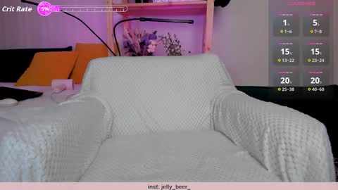 Snapshot of _kiki_pie chatting on 10.06.25 Kiara 0100 - 0700 UTC almost every day online show from 10.06.25