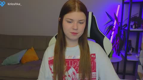 Snapshot of _kirieshka chatting on 01.13.25 Molly Emily online show from 01.13.25