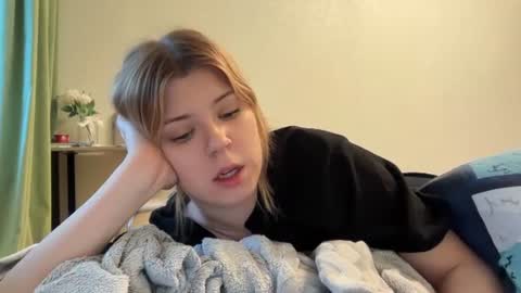 Molly   Emily online show from 06.18.26