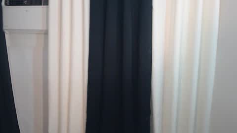 Snapshot of _kyliebrown_ chatting on 11.14.25 Kylie online show from 11.14.25