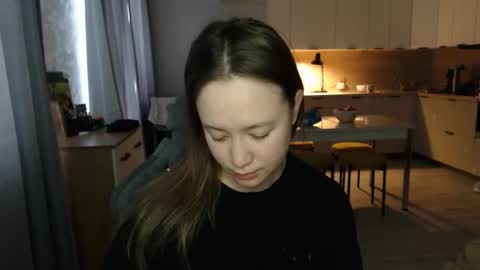 _lalune_ online show from 02.11.26