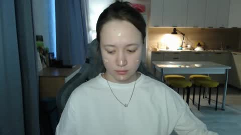 _lalune_ online show from 03.02.26