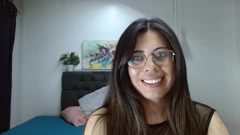 Snapshot of _lara1 chatting on 12.31.24 paulina online show from 12.31.24