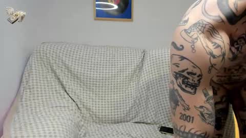 Snapshot of _layne chatting on 02.06.26 Layne online show from 02.06.26