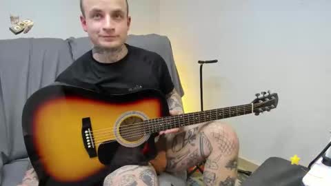 Snapshot of _layne chatting on 02.10.26 Layne online show from 02.10.26