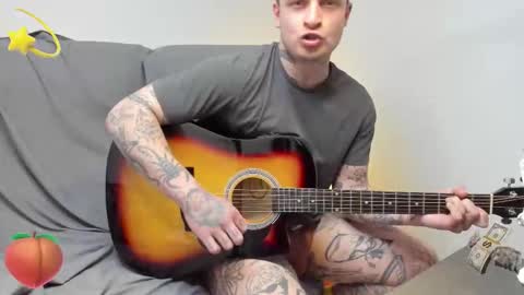 Snapshot of _layne chatting on 02.16.26 Layne online show from 02.16.26