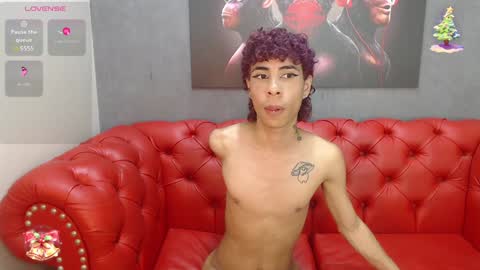 Snapshot of _lemmon_ chatting on 12.14.24 L E M M O N online show from 12.14.24