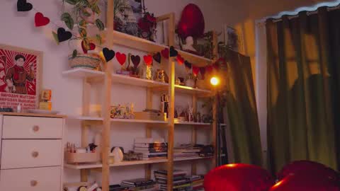 Salome   Lovense always on from 5 tk   My content and your custom requests  online show from 02.17.26