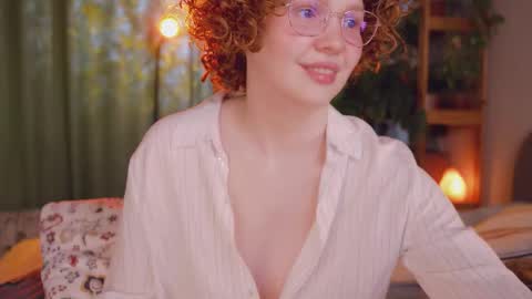 Salome   Lovense always on from 5 tk   My content and your custom requests  online show from 02.20.26