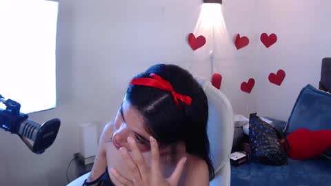 Snapshot of _lili_rose chatting on 03.10.25 Lili online show from 03.10.25