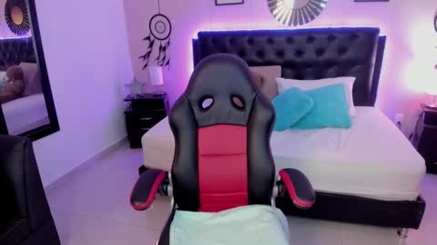 Liily online show from 02.15.26