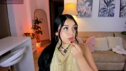Snapshot of _lina7 chatting on 06.10.26 Lina. online show from 06.10.26