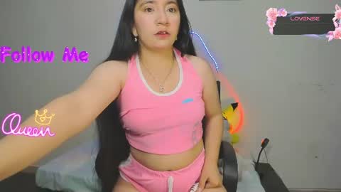 Snapshot of _litle_mily_ chatting on 07.25.26 Mily online show from 07.25.26