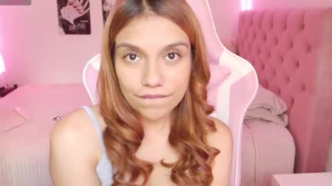 Sofia 3 online show from 11.23.25