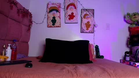 Lorrayne online show from 12.21.24