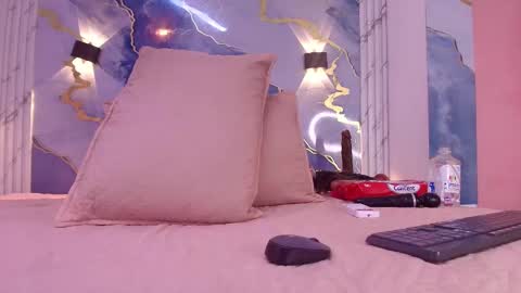 Lorrayne online show from 11.01.25