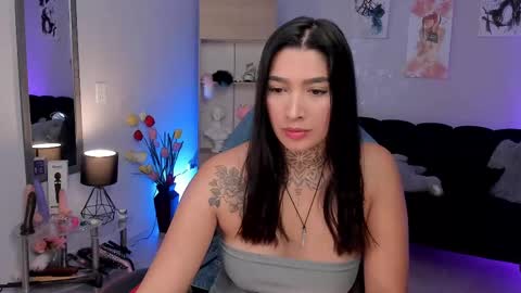  Laura  Independent Model  online show from 02.12.25