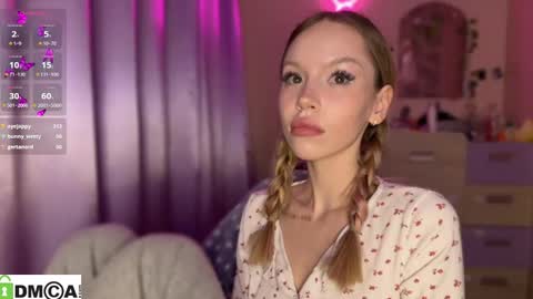 Katie online show from 10.08.25