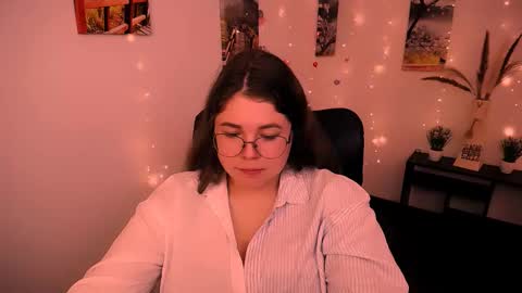 Mary online show from 09.12.25