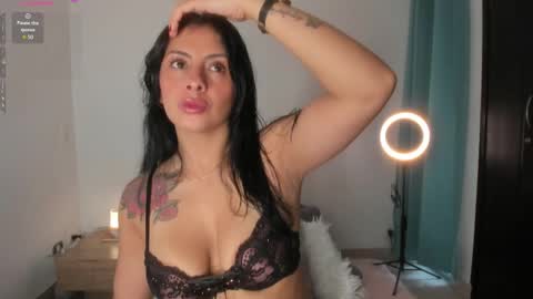   online show from 04.07.26