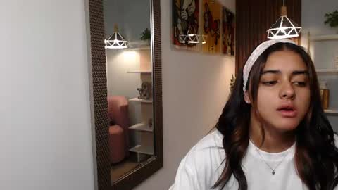 Snapshot of _lucy_grey chatting on 07.02.26 Lucy online show from 07.02.26