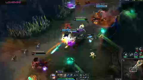 Queen.  Help me reach 100 thumbs up  online show from 03.17.26