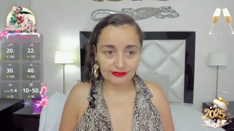  luna  sweet  online show from 01.06.25