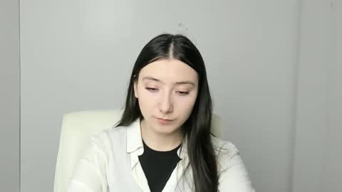 Luna online show from 10.17.25