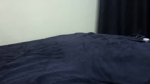 Snapshot of _luna_nyx chatting on 02.08.25 Luna online show from 02.08.25