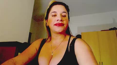 _lunagold_ online show from 03.17.26