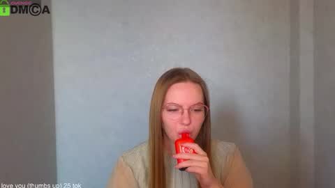 Welcome guys  Pleasure to see you all here  My name is Lysafeta and MichaelaTip menu is active Private is open  online show from 03.12.26