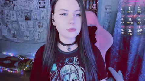 Mia online show from 03.13.26