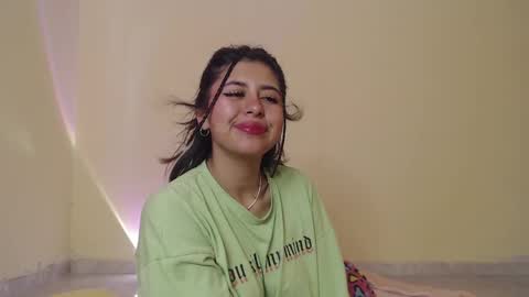 Maia online show from 02.20.25