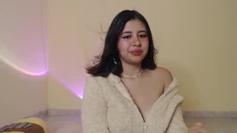 Maia online show from 02.25.25