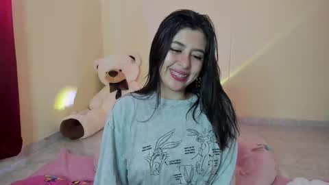 Maia online show from 09.23.25