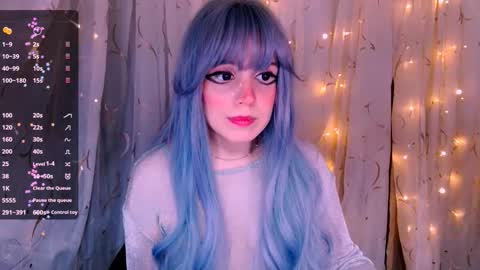 Snapshot of _marcelline_ chatting on 09.30.25 Kira online show from 09.30.25