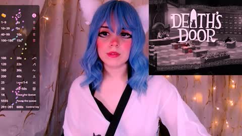 Snapshot of _marcelline_ chatting on 10.03.25 Kira online show from 10.03.25