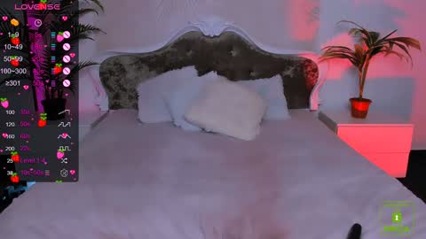 Eva  online show from 01.20.25